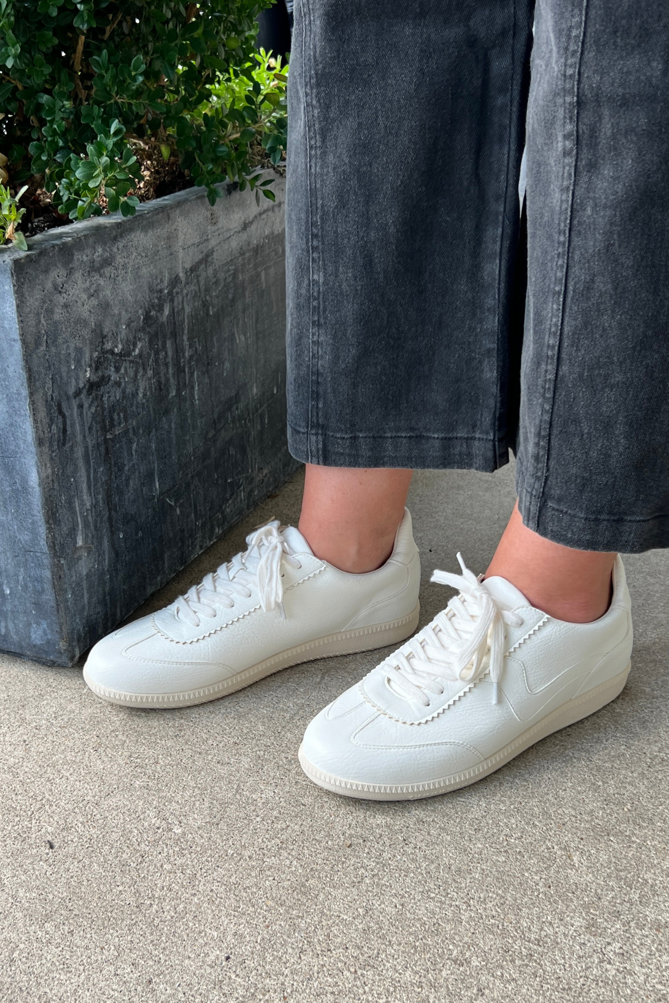 Oasis Society | Kyla Low Top White Sneakers | Sweetest Stitch