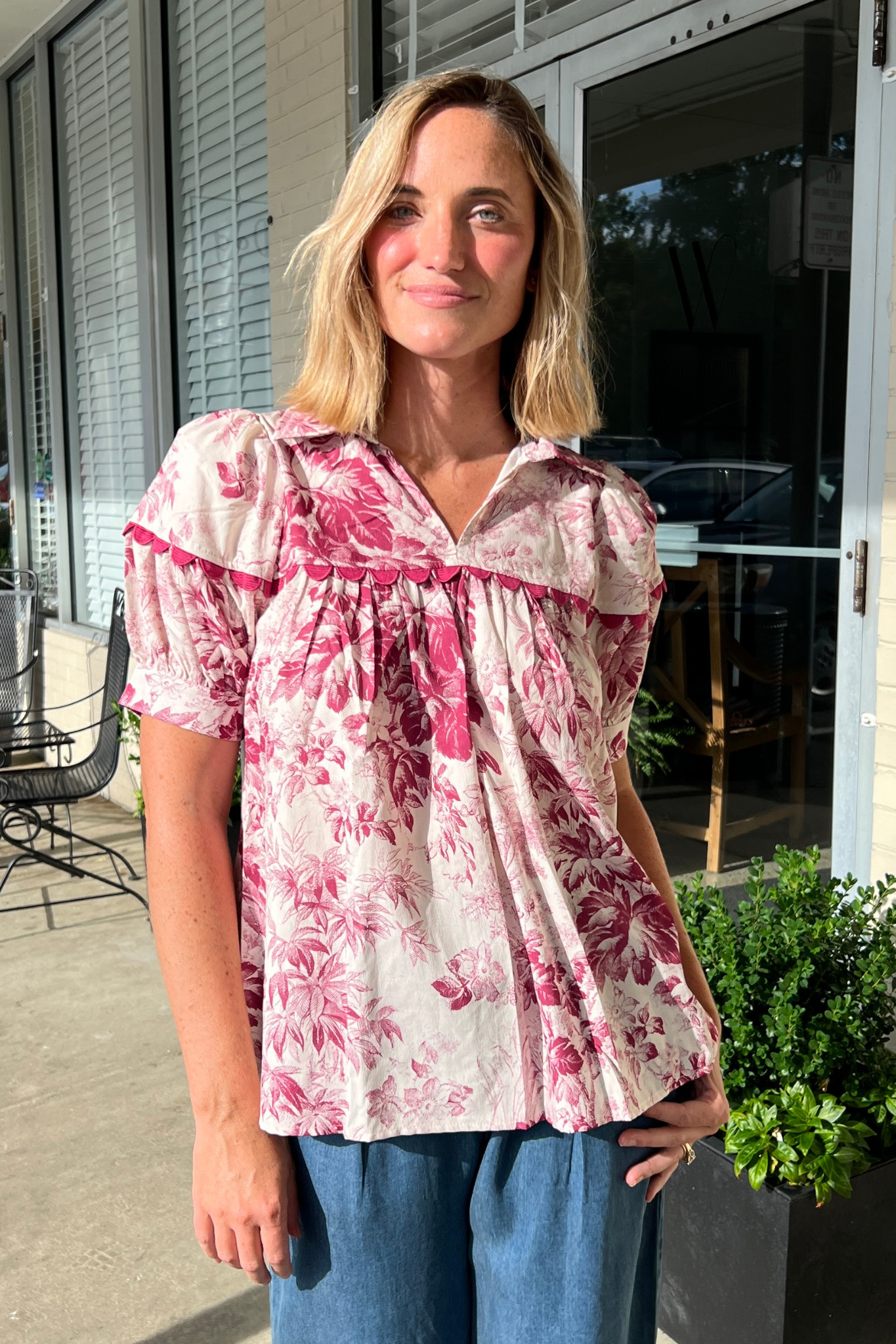 Entro | Floral Print Short Sleeve Blouse | Sweetest Stitch Boutique