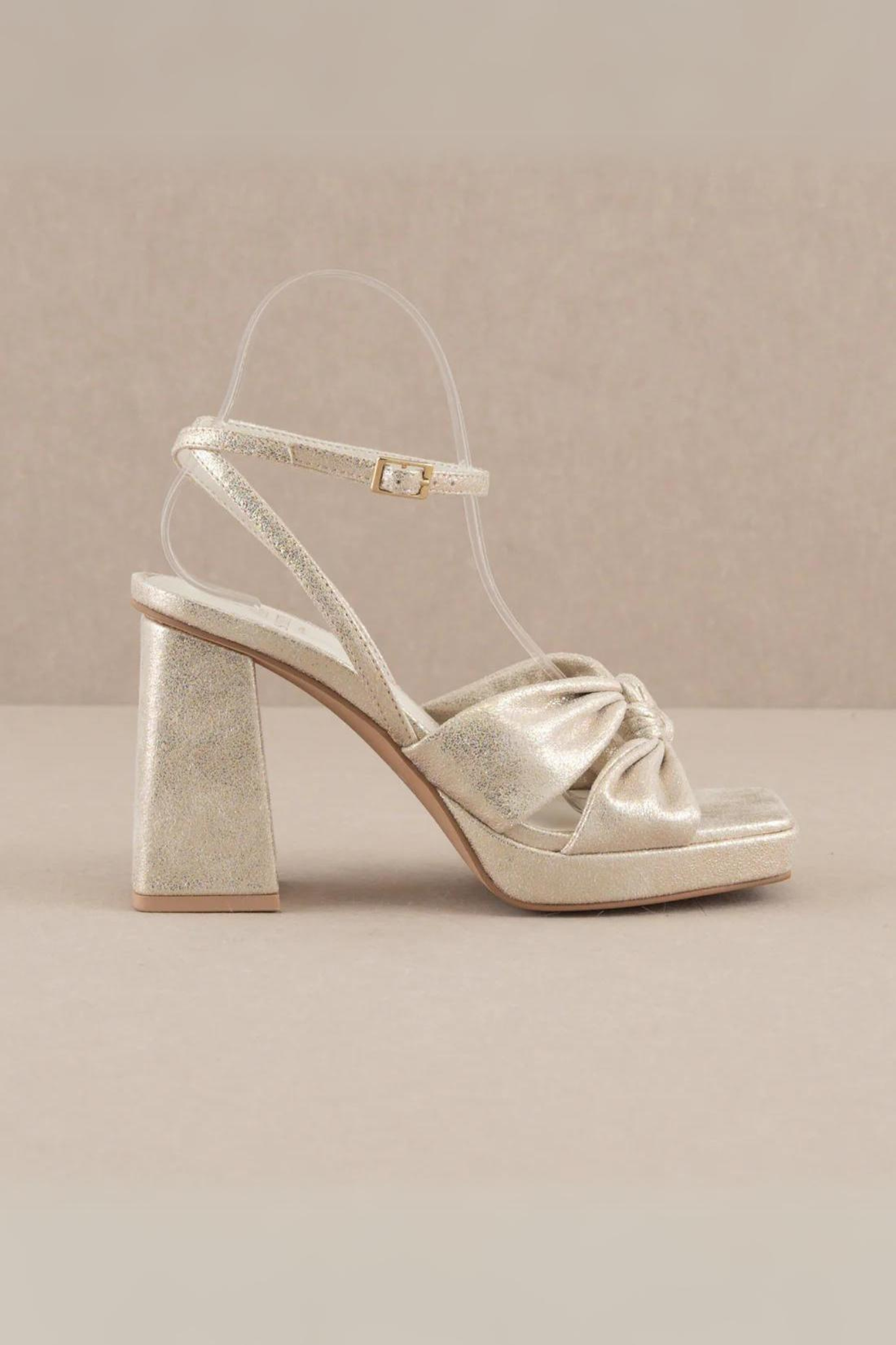 Oasis Society | Gold Platform Heel | Sweetest Stitch Shop Shoes