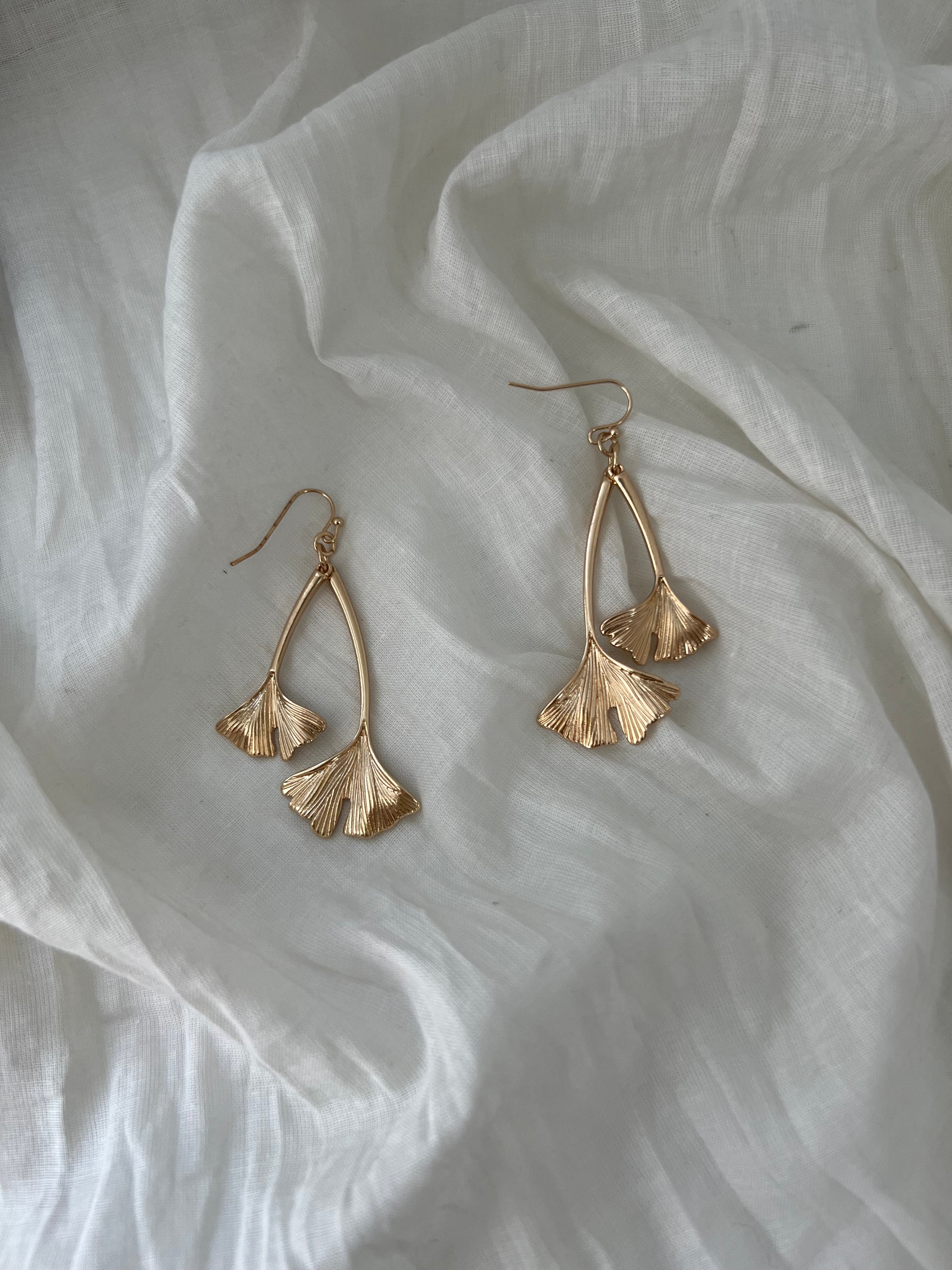 Gold Duo Ginko Earrings | Sweetest Stitch Boutique