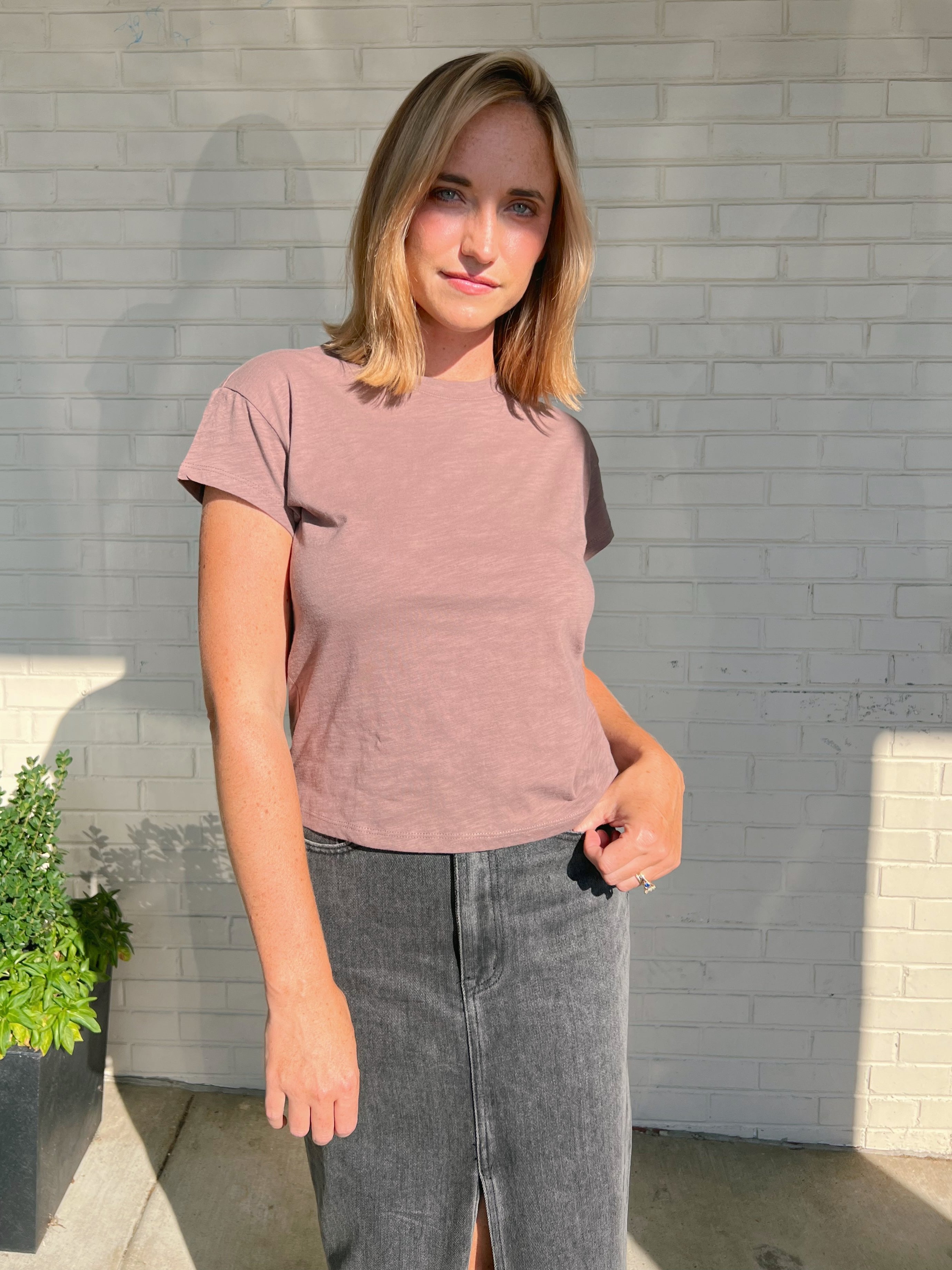 Z Supply | Modern Slub Tee Deep Taupe | Sweetest Stitch